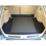 WYPRZEDAŻ! Mata do bagażnika BEZ ANTYPOŚLIZGU do: FORD FOCUS Sedan wersja z kołem dojazdowym (niepełnowymiarowe) od 2005- 2011 (M00418)